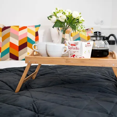 Downtown - Parking, Piotrkowska St Nearby - By Rentujemy