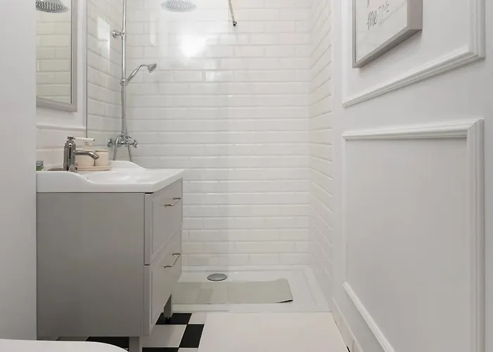 Downtown - Parking, Piotrkowska St Nearby - By Rentujemy Apartamento Łódź